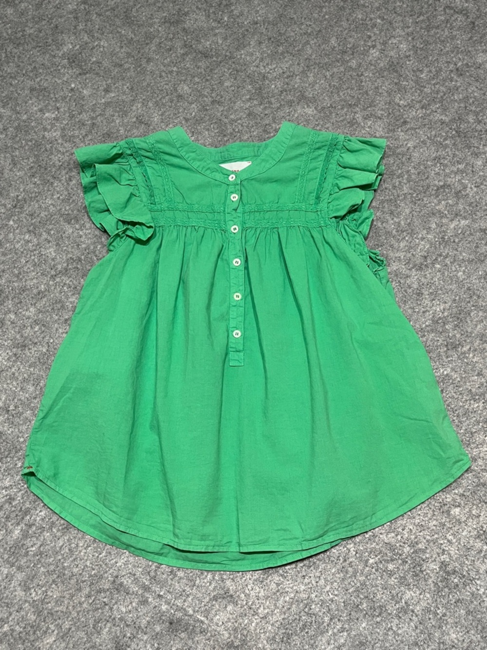 XiRENA Bright Grass Green Button-Front Top with Pintuck Yoke